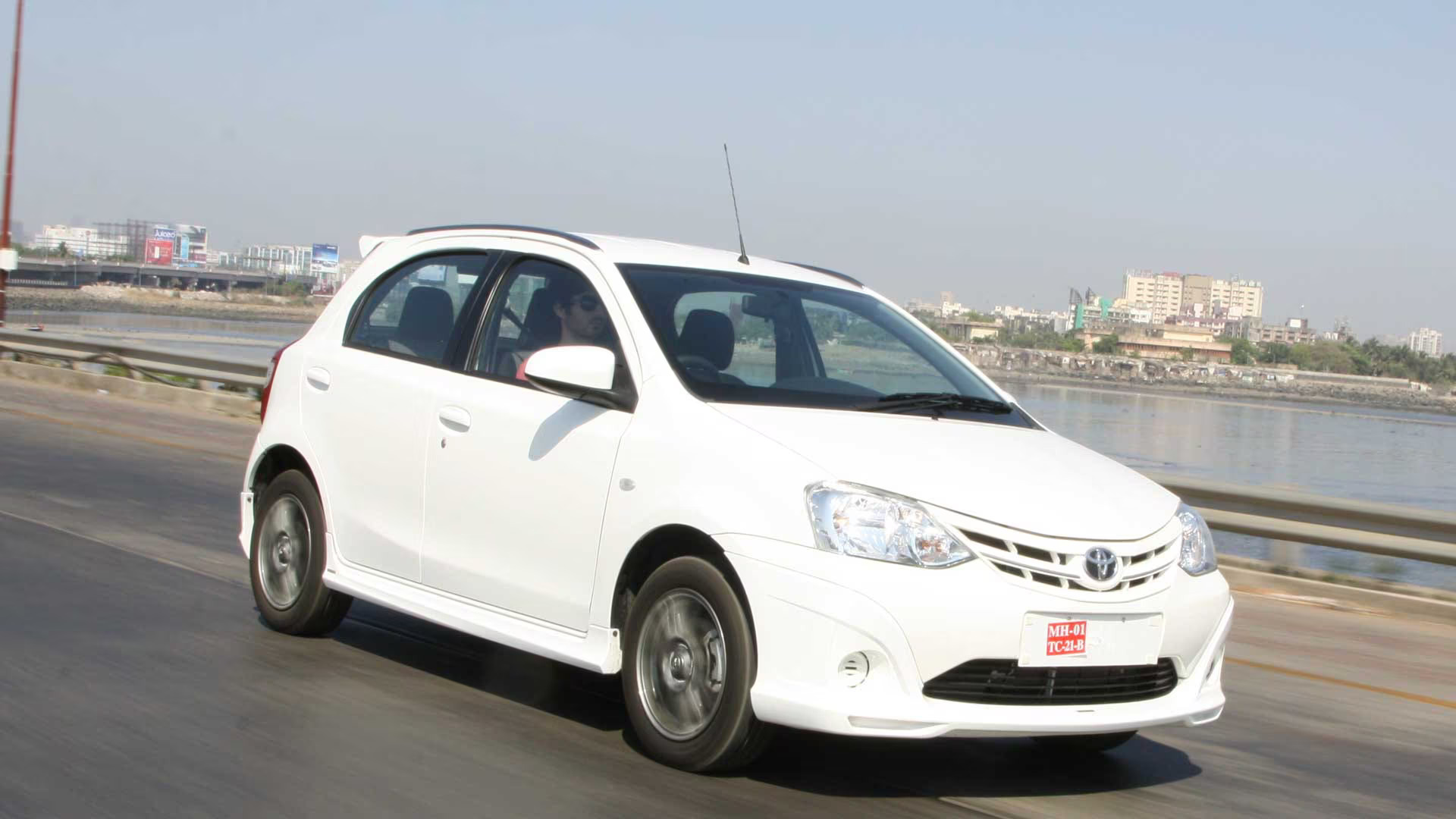 Car rental Delhi